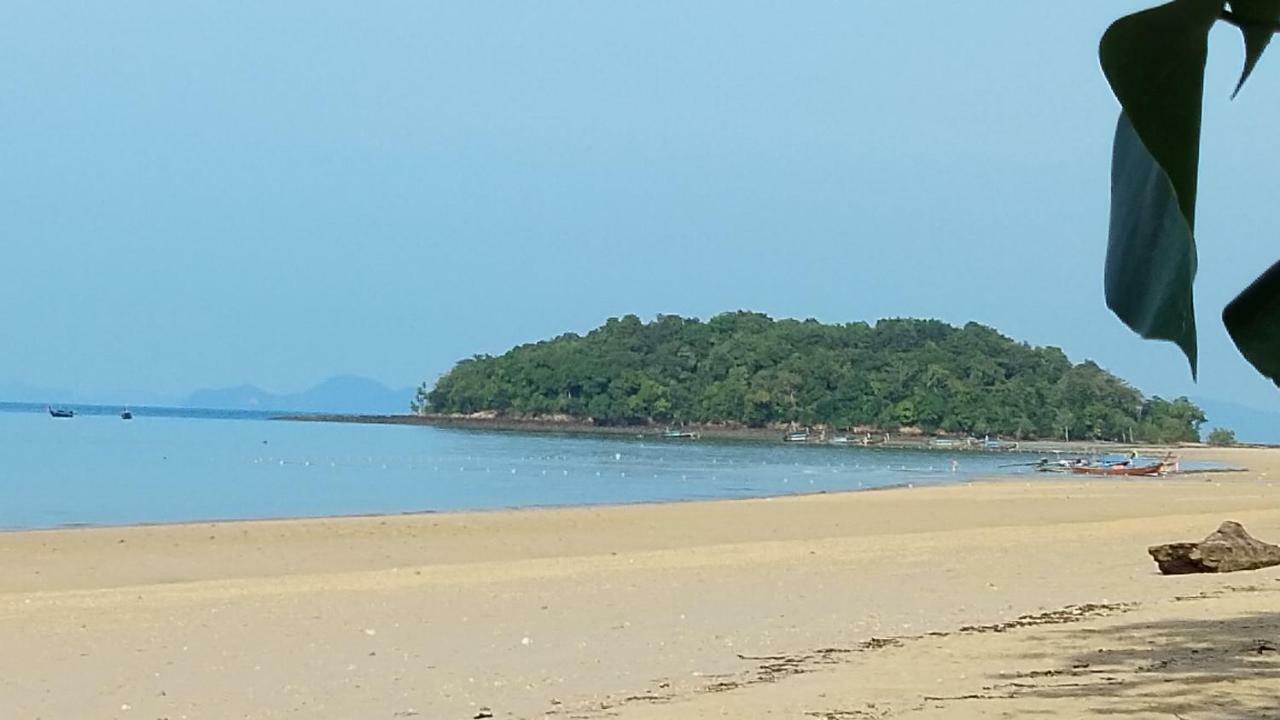 The Beach At Klong Muang Exterior foto